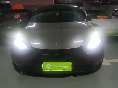 Tesla Model Y 2023, 86400 км, за 25372.38 USD