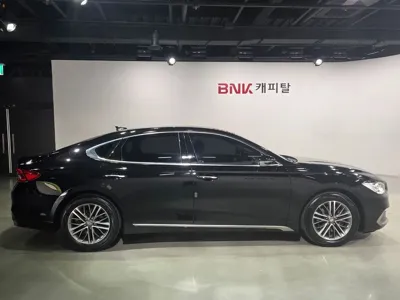 Hyundai Grandeur 2019, 64349 км, за 11270.36 USD