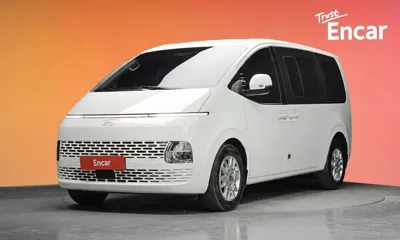Hyundai Staria · 2025 год