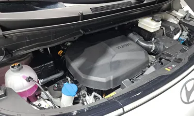 Hyundai Staria 2025, 22343 км, за 19495.86 USD - фото 6