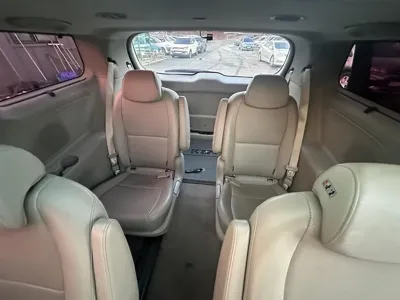 Kia Canival 2016, 107900 км, за 7271.29 USD - фото 10