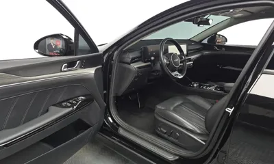 Kia K5 2025, 26121 км, за 18642.51 USD - фото 10