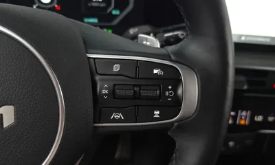 Kia K5 2025, 26121 км, за 18642.51 USD - фото 16