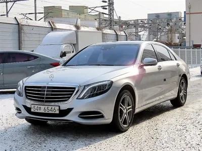 Mercedes-Benz S-Class 2015, 220000 км, за 12223.32 USD