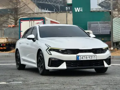 Kia K5 · 2024 год