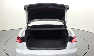 Audi A6 2023, 43886 км, за 22687.37 USD - фото 20
