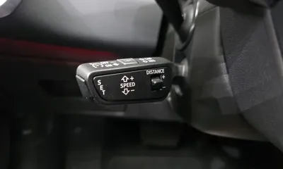 Audi A6 2023, 43886 км, за 22687.37 USD - фото 30