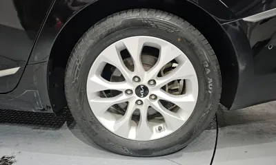 Kia K8 2022, 102078 км, за 12487.61 USD