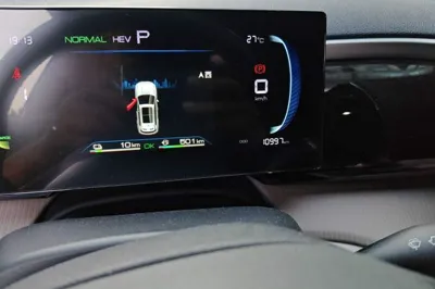 BYD Song Pro New Energy 2024, 10900 км, за 11405 USD - фото 12