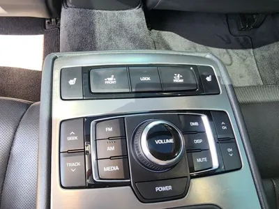 Hyundai Genesis 2016, 115957 км, за 7404.27 USD - фото 15