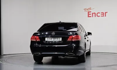 Mercedes-Benz E-Class 2016, 203202 км, за 5789.75 USD