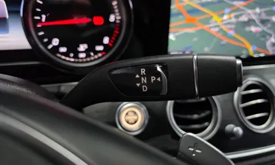 Mercedes-Benz E-Class 2017, 136060 км, за 12553.68 USD - фото 9