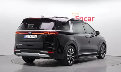 Kia Canival 2021, 74396 км, за 17486.83 USD