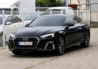 Audi A5 2023, 26000 км, за 25937.71 USD