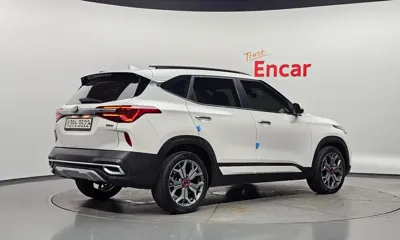 Kia Seltos 2020, 17809 км, за 12034.88 USD