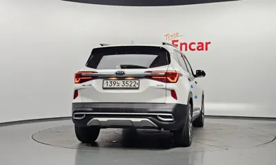 Kia Seltos 2020, 17809 км, за 12034.88 USD