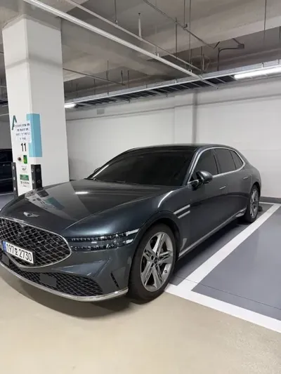 Genesis G90 2022, 80000 км, за 19320.02 USD