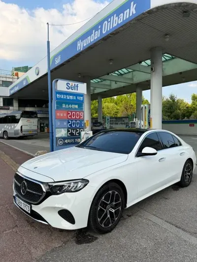 Mercedes-Benz E-Class · 2026 год