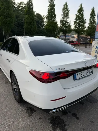 Mercedes-Benz E-Class 2026, 18000 км, за 40873.05 USD