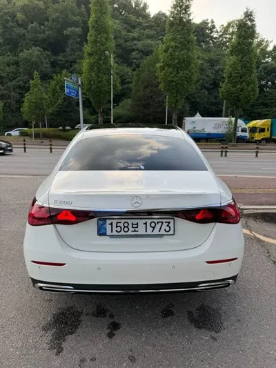 Mercedes-Benz E-Class 2026, 18000 км, за 40873.05 USD