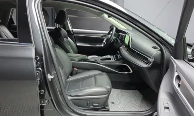 Hyundai Grandeur 2020, 60915 км, за 15742.92 USD - фото 11