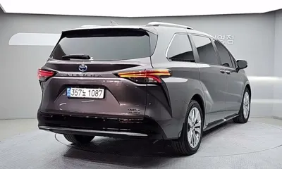 Toyota Sienna 2022, 17131 км, за 30786.4 USD