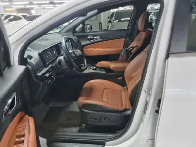 Kia Sportage 2025, 8433 км, за 19686.23 USD - фото 9