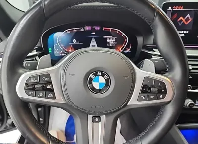 BMW 5-Series 2021, 96948 км, за 26188.94 USD - фото 9