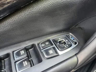 Hyundai Grandeur 2017, 191653 км, за 3275.57 USD - фото 15