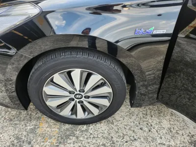 Hyundai Grandeur 2017, 191653 км, за 3275.57 USD - фото 19
