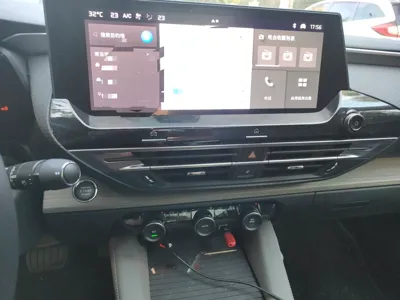 Citroen C5 X 2023, 20900 км, за 15536 USD