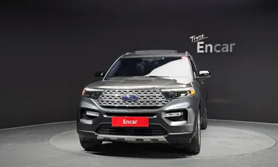 Ford Explorer 2020, 91007 км, за 15791.21 USD