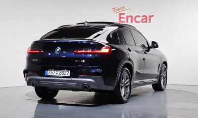 BMW X4 2021, 60788 км, за 28145.67 USD