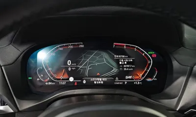 BMW X4 2021, 60788 км, за 28145.67 USD - фото 8