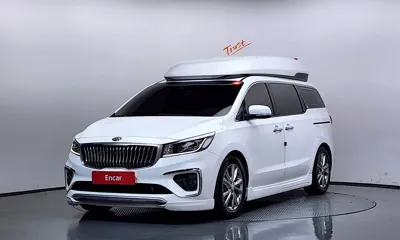 Kia Canival · 2019 год