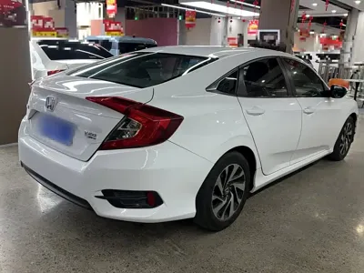Honda Civic 2017, 58500 км, за 7937.91 USD - фото 6