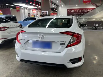 Honda Civic 2017, 58500 км, за 7937.91 USD - фото 7