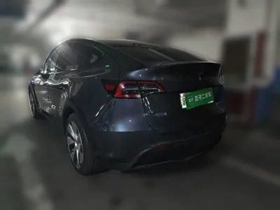 Tesla Model Y 2022, 51600 км, за 24907 USD