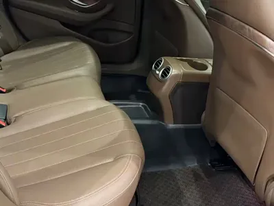 Mercedes-Benz E-Class 2019, 90000 км, за 20598.49 USD