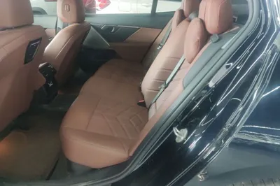 BMW i5 2024, 28400 км, за 35431 USD - фото 20