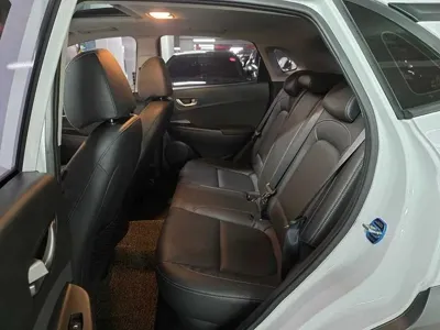 Hyundai Kona 2018, 80362 км, за 9188.27 USD - фото 6