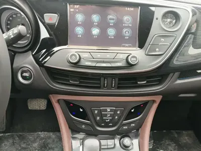 Buick Envision Plus 2018, 115200 км, за 8442.73 USD - фото 13