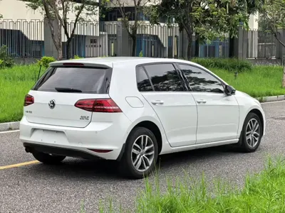 Volkswagen Golf 2017, 136400 км, за 6950.04 USD - фото 9