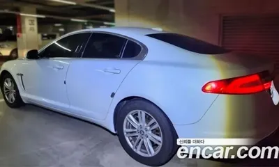 Jaguar XF 2012, 191628 км, за 2297.49 USD