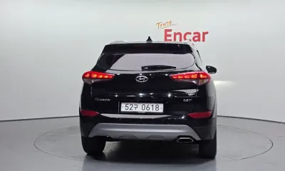 Hyundai Tucson 2017, 102142 км, за 9441.94 USD