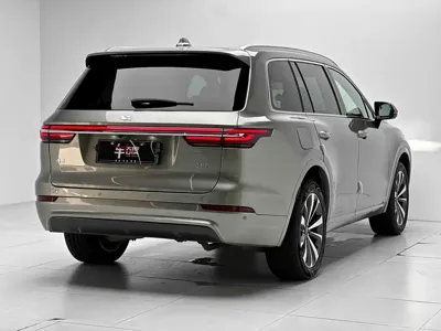 Li Auto Li ONE 2020, 124000 км, за 14136.17 USD