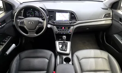 Hyundai Avante 2017, 53456 км, за 6440.29 USD - фото 7