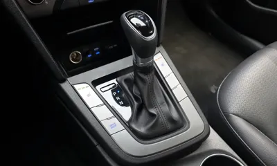 Hyundai Avante 2017, 53456 км, за 6440.29 USD - фото 9