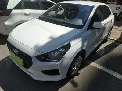 Hyundai Verna 2021, 56600 км, за 3845.64 USD