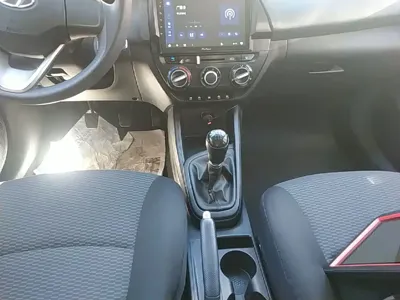 Hyundai Verna 2021, 56600 км, за 3845.64 USD - фото 14